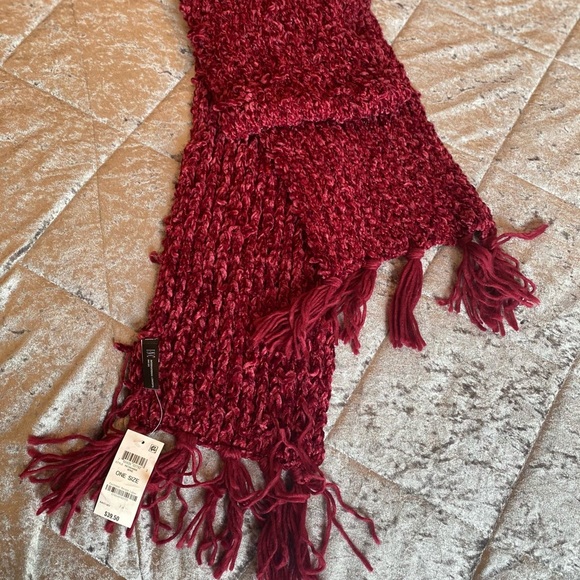INC woman red/ wine scarf - Picture 4 of 7